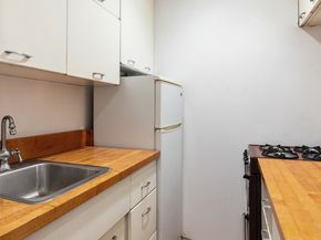 205 West 57th Street 4DD, New York NY 10019