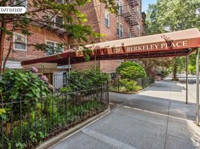 220 Berkeley Place 5J, Brooklyn NY 11217