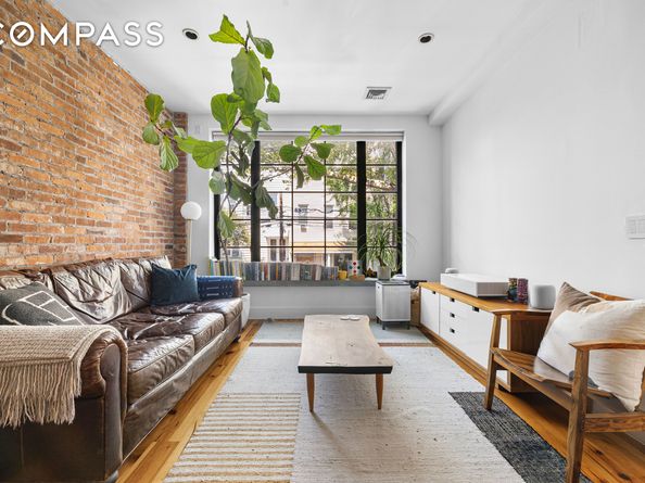 174 Jackson Street 2A, Brooklyn NY 11211