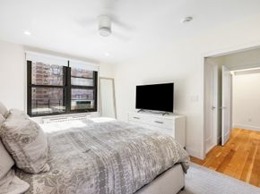 60 East 9th Street 607, New York NY 10003