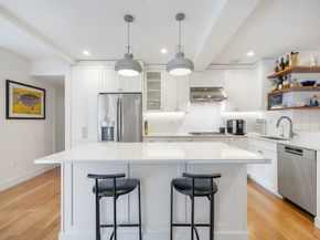 60 East 9th Street 607, New York NY 10003