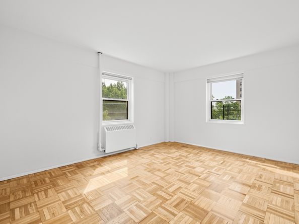 3 Fordham Hill Oval 8F, Bronx NY 10468