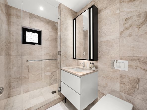 11 Beach Street 8A, New York NY 10013