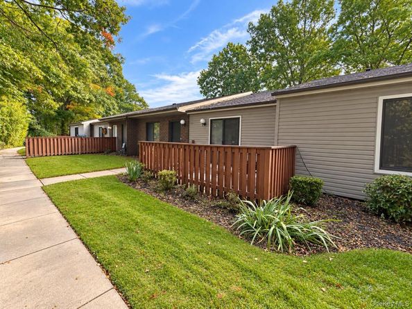 780 Hilltop Court, Coram NY 11727