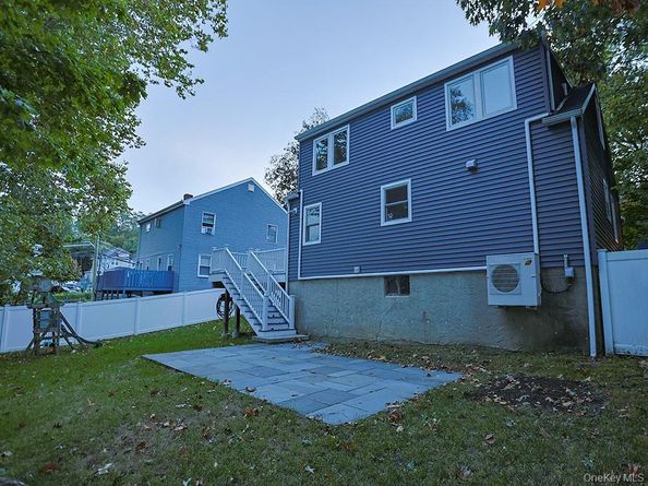 10 Etville Avenue 12, Yonkers NY 10703