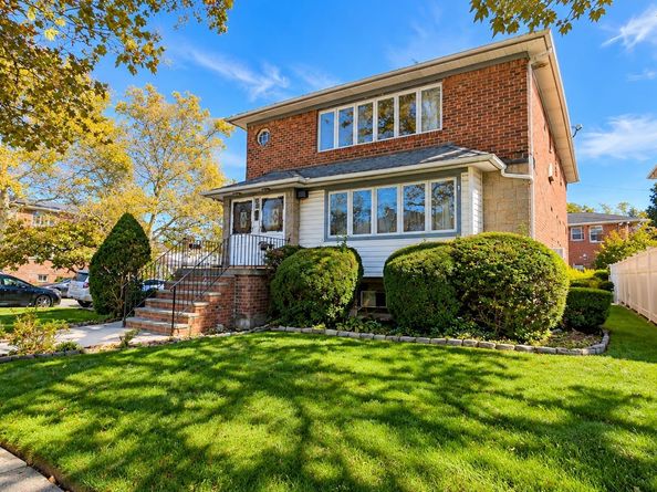 58-29 230th Street, Bayside NY 11364