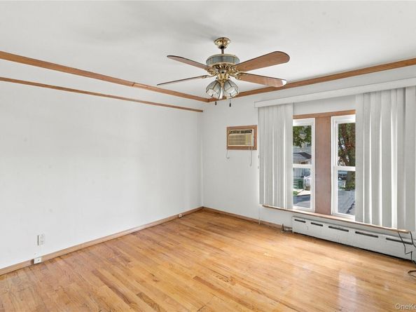9413 108th Street, Richmond Hill NY 11419