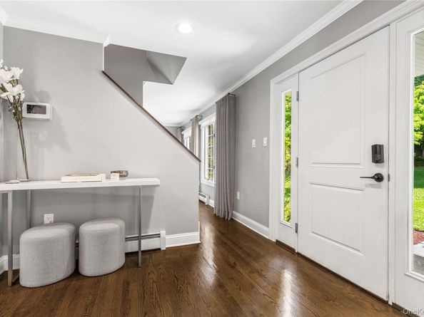 9 Lori Lane, Chappaqua NY 10514