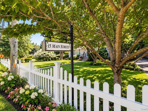 15 Main Street, East Setauket NY 11733