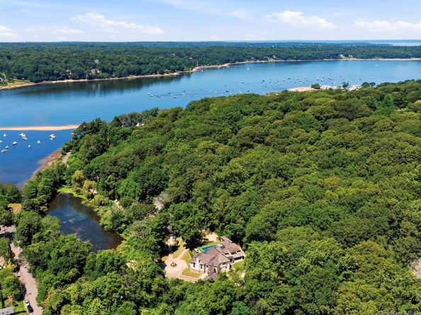 36 Spring Street, Cold Spring Harbor NY 11724
