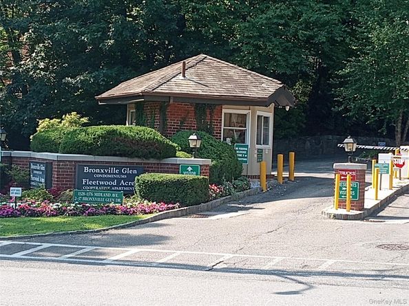 1374 Midland Avenue 214, Bronxville NY 10708