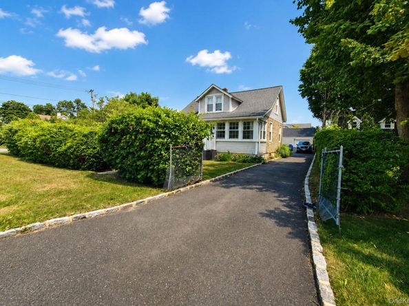 185 Ferndale Boulevard, Islip NY 11751