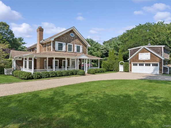 245 Meadows W, Bridgehampton NY 11932
