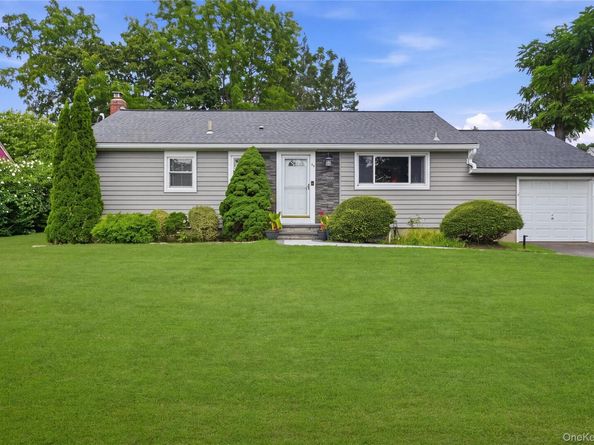 96 E 12th Street, Huntington Station NY 11746