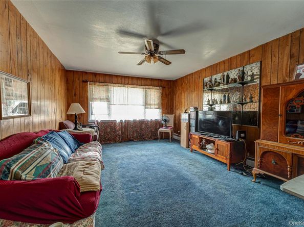 53 N 1st Street, Deer Park NY 11729