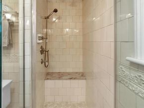 21 Bayview Avenue, Great Neck NY 11021