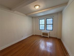 142 E 49th Street 5B, New York (Manhattan) NY 10017