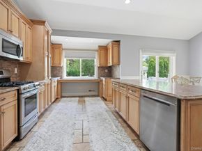 47 Orange Drive, Jericho NY 11753