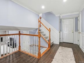 47 Orange Drive, Jericho NY 11753