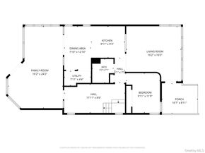228 W Clearwater Road, Lindenhurst NY 11757