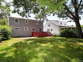 530 Coolidge Avenue, Rockville Centre NY 11570