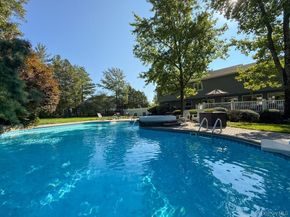 11 Clearmeadow Lane, Woodbury NY 11797