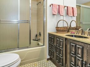1 Duffy Court, Northport NY 11768