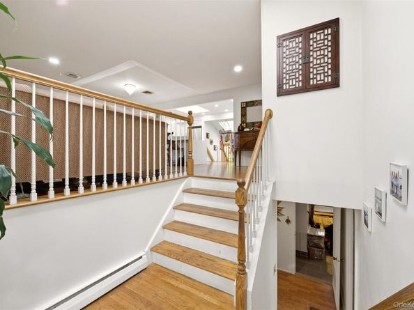 37 Windham Drive, South Huntington NY 11746