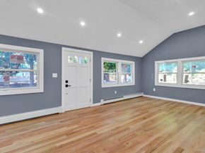 85 Hawthorne Street, Selden NY 11784