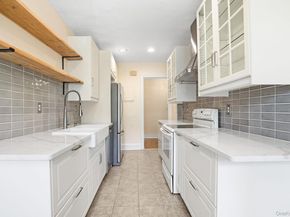 910 Stuart Avenue 2C, Mamaroneck NY 10543