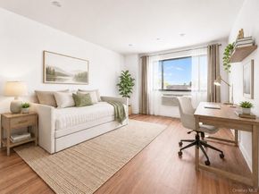 10607 Northern Boulevard 3A, Corona NY 11368