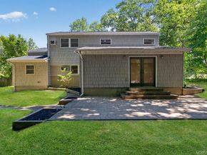 21 Gay Lore Drive, Huntington NY 11743