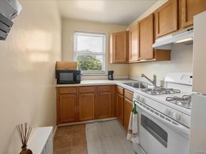 7 Wainwright Avenue 2A, Yonkers NY 10710