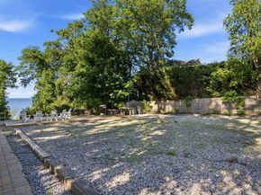 17 Soundview Drive, Northport NY 11768