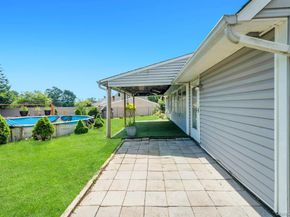 11 Wagon Lane, Levittown NY 11756
