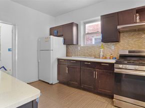 937 E 225th Street, Bronx NY 10466