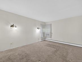 4 Gates Avenue, Plainview NY 11803