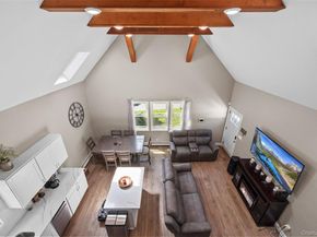 9 Pinedale Avenue, Farmingville NY 11738