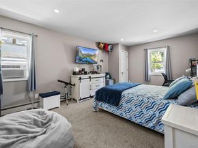 9 Pinedale Avenue, Farmingville NY 11738