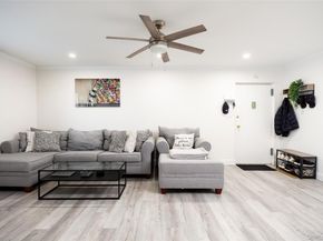200 Merrick Road F, Amityville NY 11701