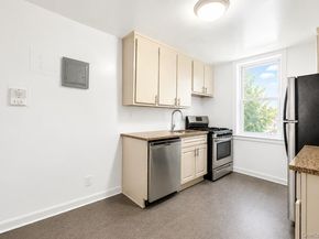 39-76 57th Street 1H, Woodside NY 11377