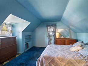 52 Center Street, Ronkonkoma NY 11779