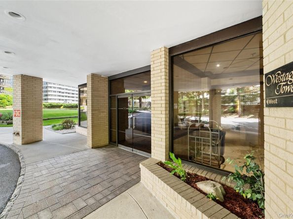 25 Rockledge Avenue 801, White Plains NY 10601