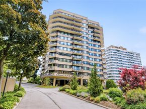 25 Rockledge Avenue 801, White Plains NY 10601