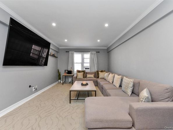 70 Locust Avenue 504B, New Rochelle NY 10801