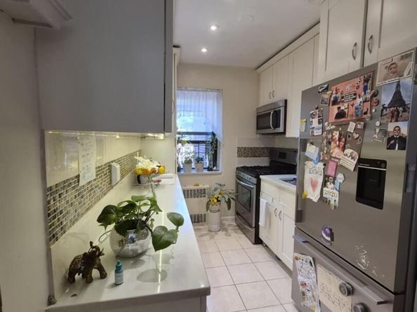 118-66 Metropolitan 5E, Kew Gardens NY 11415
