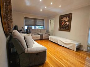 118-66 Metropolitan 5E, Kew Gardens NY 11415