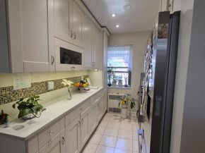 118-66 Metropolitan 5E, Kew Gardens NY 11415
