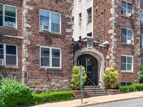 305 Sixth Avenue 2E, Pelham NY 10803