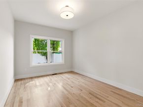 13 Evelyn Avenue, Westbury NY 11590